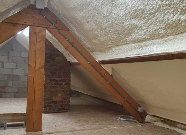 Isolation de combles Bron