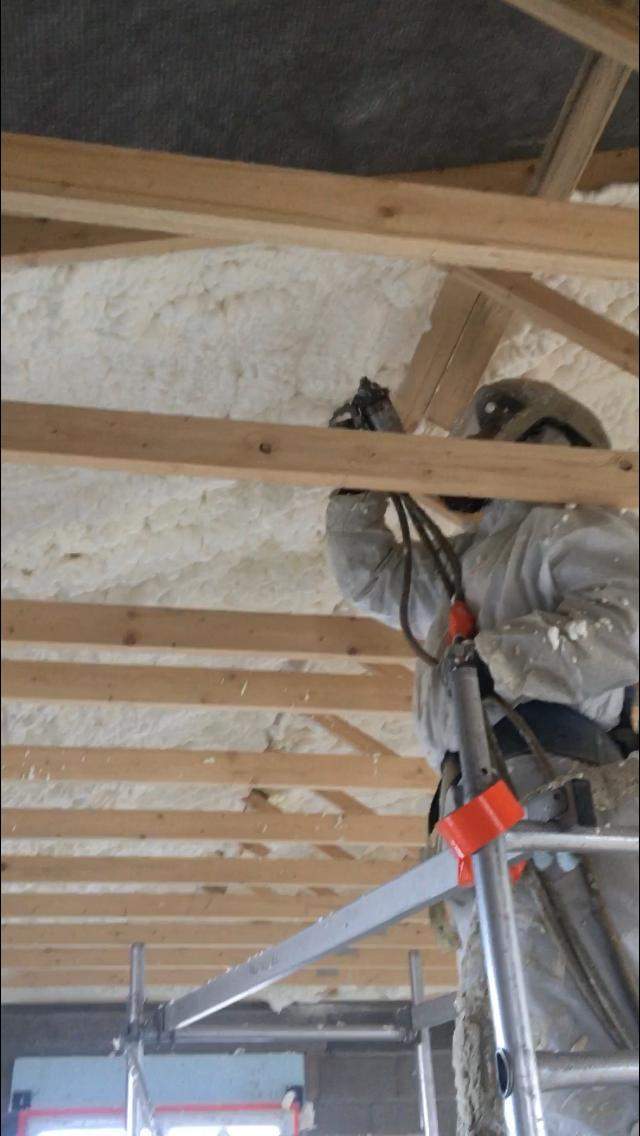 Optimisez vos combles pour supprimer les déperditions thermiques.